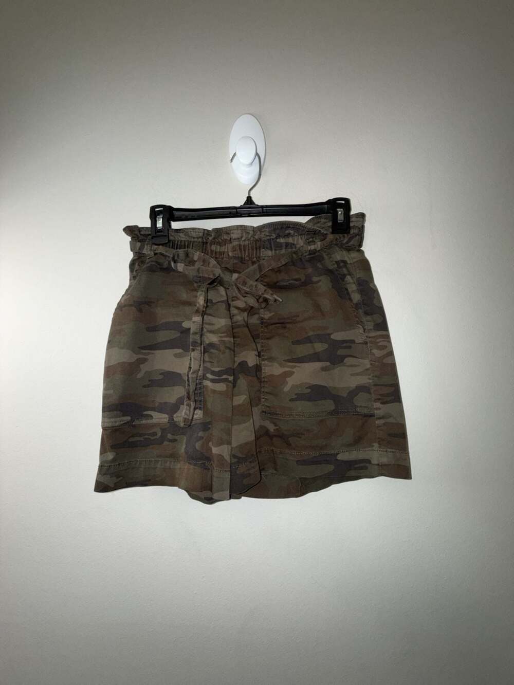 Sanctuary Standard Surplus Women's Camouflage Print Paperbag Waist Shorts